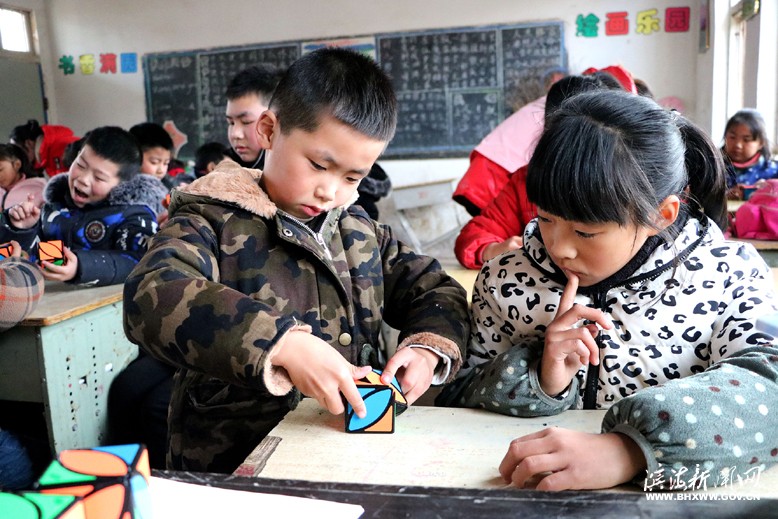 老約翰公益繪本館實(shí)施“愛心樹，小種子”公益項(xiàng)目